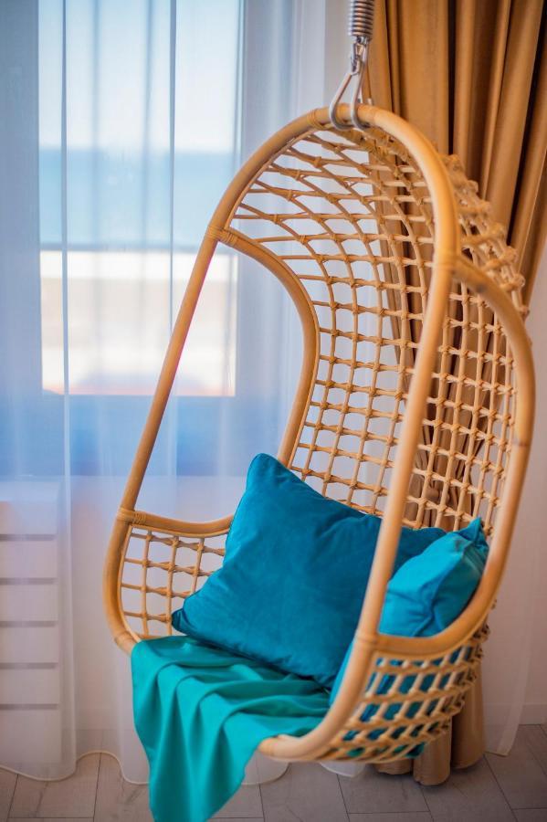 Апартаменты Summerland Luxury Velvet Front Sea View Мамая Экстерьер фото